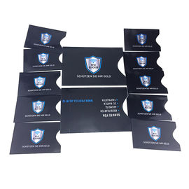 แพ็คเกจในชุด RFID Blocking Card Sleeve 10 X การ์ดเครดิต Protector 2 X Passport Holder