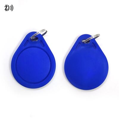 โลโก้/รหัส QR กันน้ําที่กําหนดเอง ABS Keyfob MIFARE Classic EV1 RFID ABS Keychain สําหรับการควบคุมการเข้าประตู